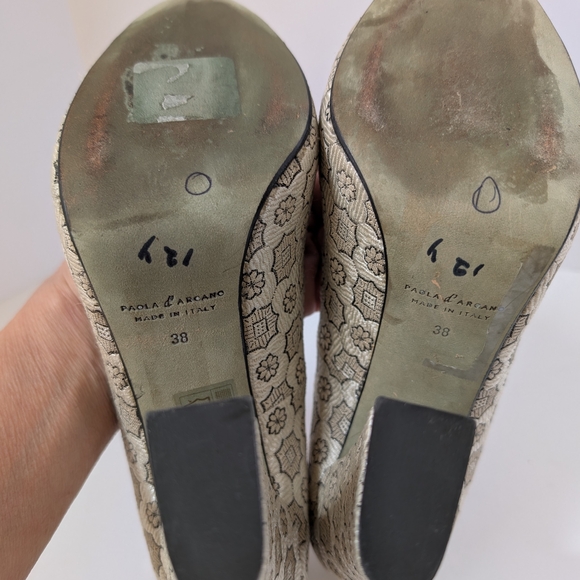 Paola D'Arcano Brocade Block Heel Pumps Italian Designer EU 38 US 7.5 - Picture 7 of 8